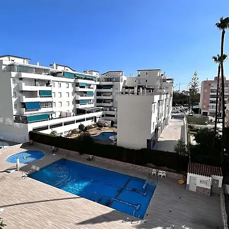 Sweet Olive Apartamento Con Terraza A Pie De Playa Torre Del Mar Exterior photo