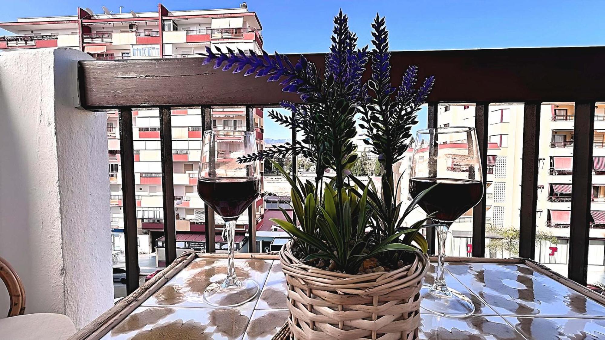 Sweet Olive Con Terraza A Pie De Playa Apartment Torre Del Mar