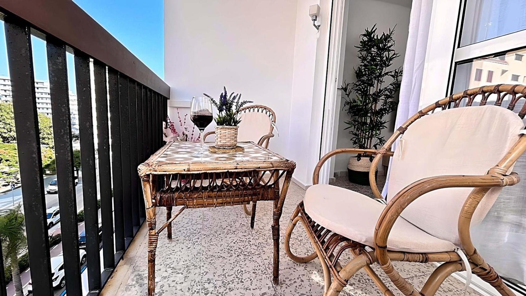 Sweet Olive Con Terraza A Pie De Playa Apartment Torre Del Mar