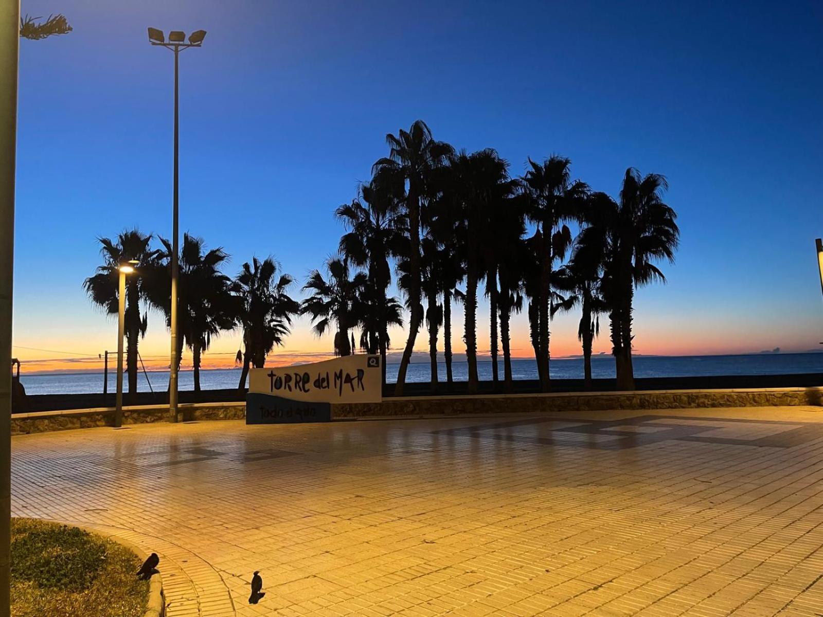 Sweet Olive Con Terraza A Pie De Playa Apartment Torre Del Mar